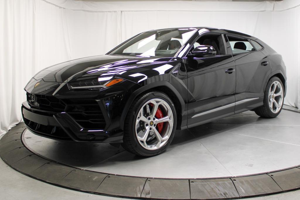 used 2021 Lamborghini Urus car, priced at $199,995