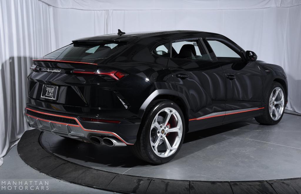 used 2021 Lamborghini Urus car, priced at $214,995