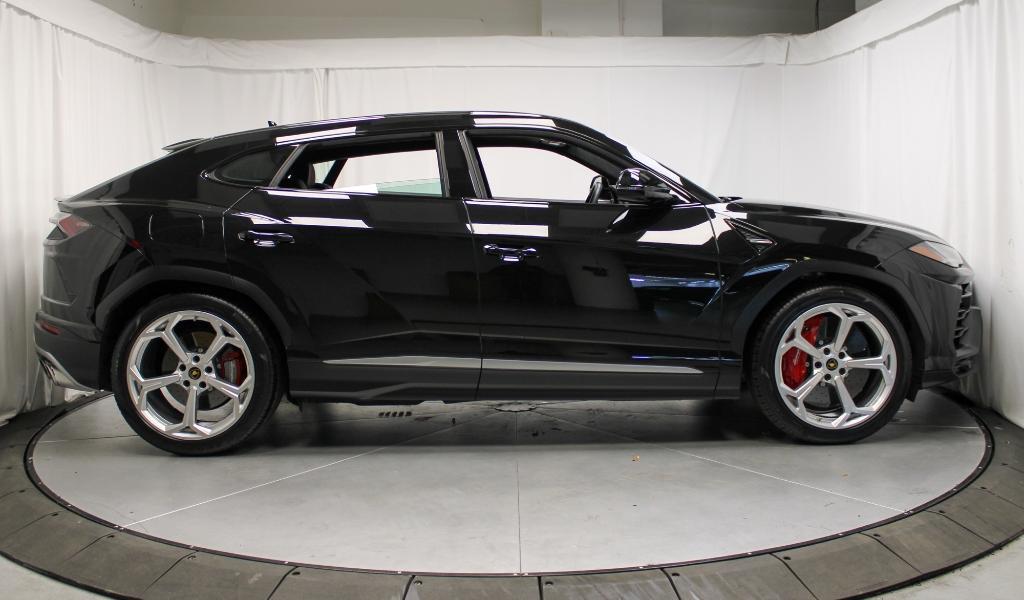 used 2021 Lamborghini Urus car, priced at $198,995