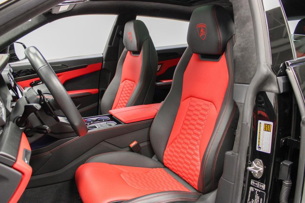 used 2021 Lamborghini Urus car, priced at $198,995