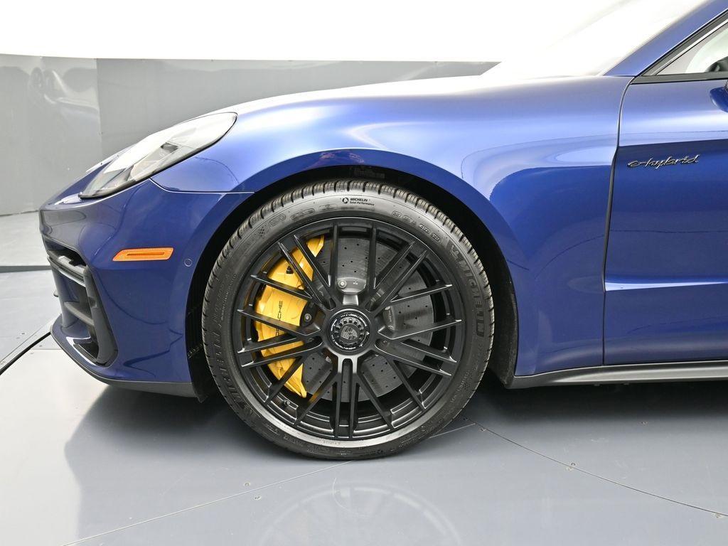 new 2026 Porsche Panamera car, priced at $267,760