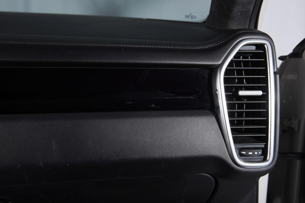 used 2020 Porsche Cayenne car, priced at $92,995