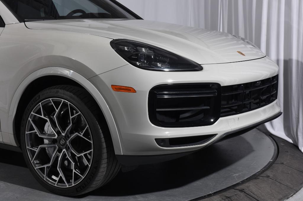 used 2020 Porsche Cayenne car, priced at $92,995