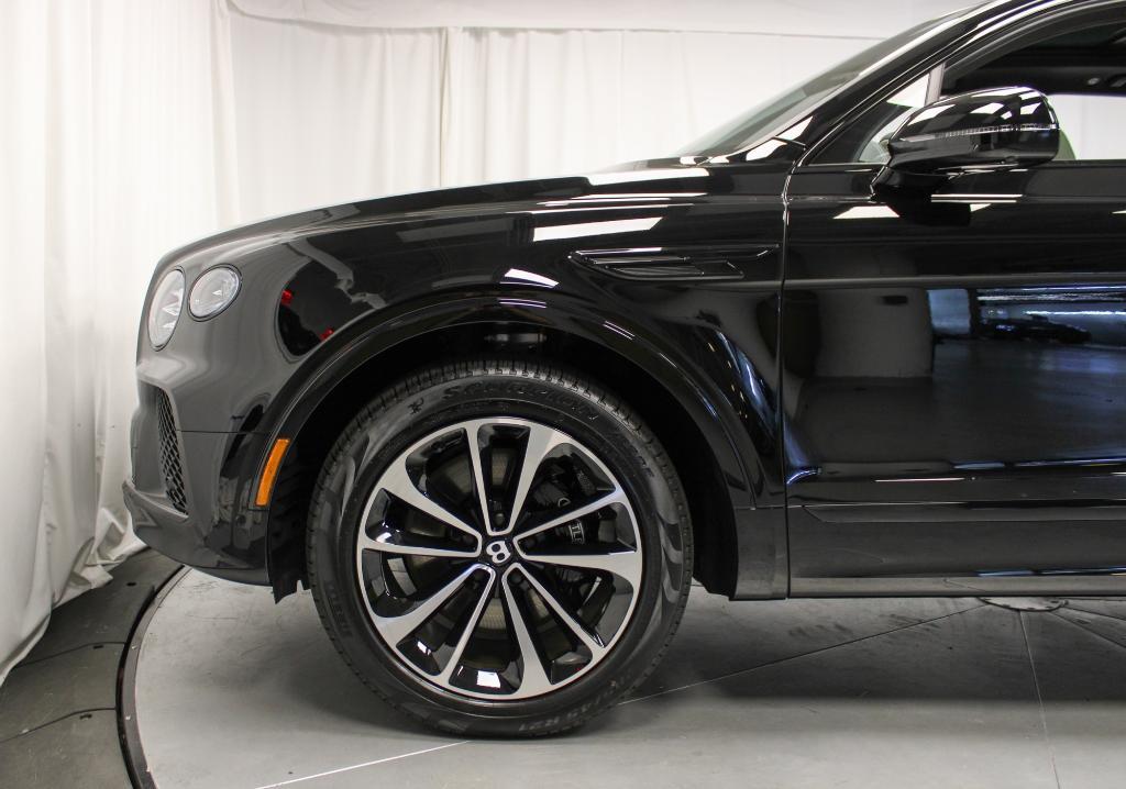 new 2025 Bentley Bentayga car, priced at $242,865