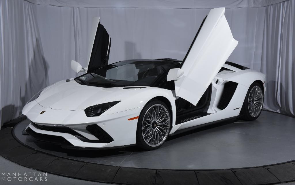 used 2018 Lamborghini Aventador S car, priced at $499,995