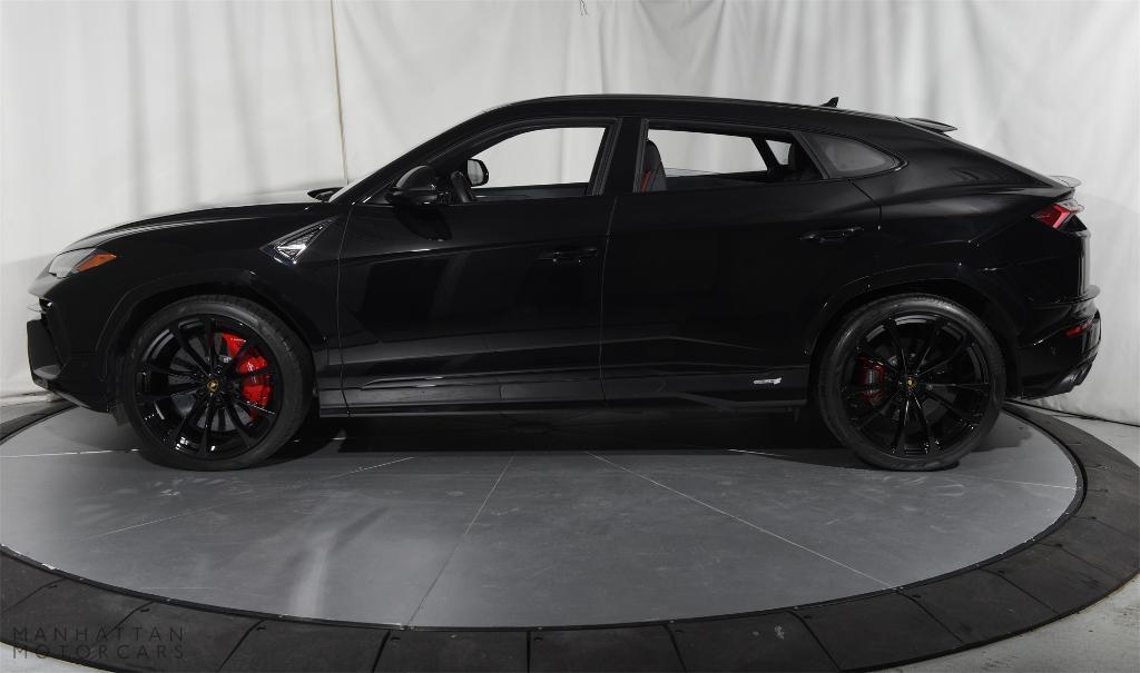 used 2023 Lamborghini Urus car, priced at $265,995