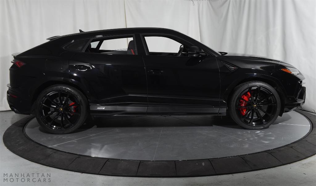 used 2023 Lamborghini Urus car, priced at $265,995