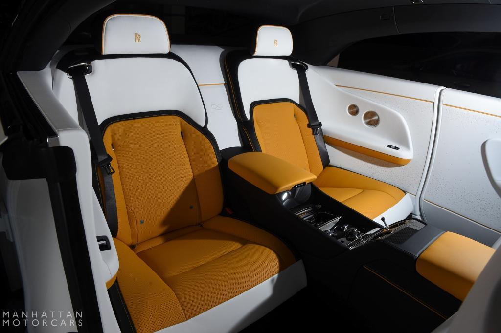 new 2025 Rolls-Royce Spectre car, priced at $559,875