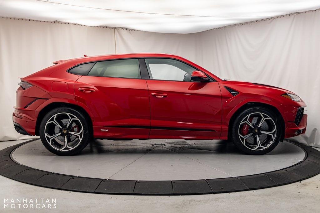 used 2023 Lamborghini Urus car, priced at $269,995