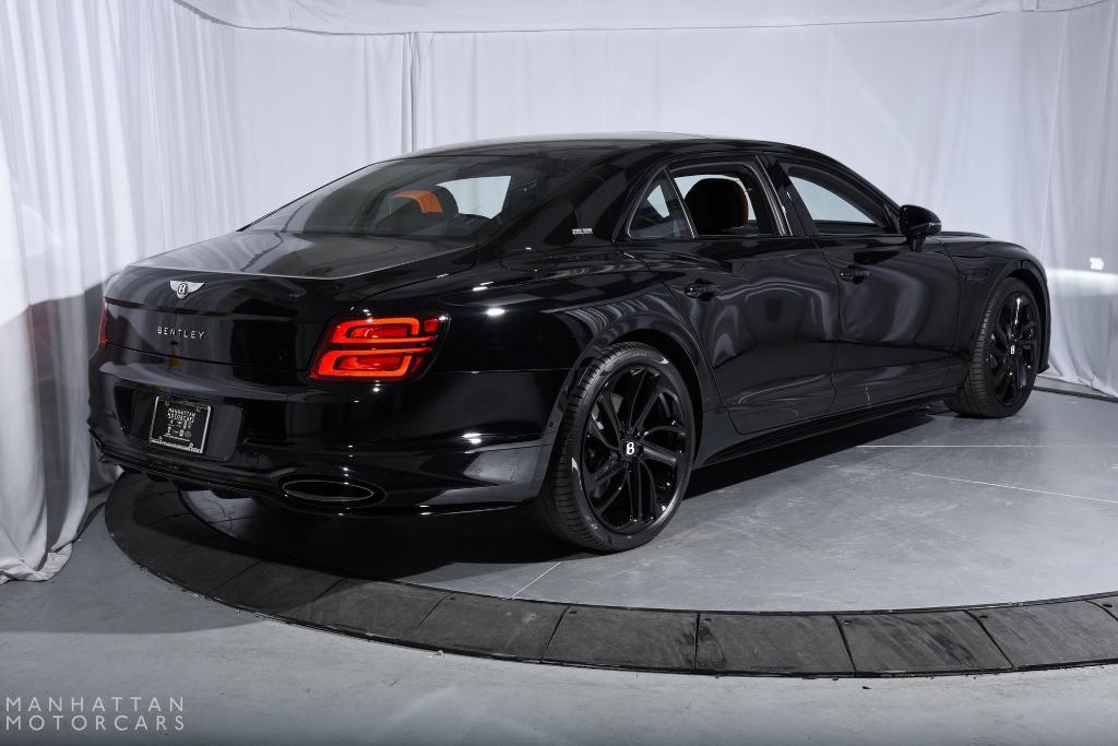 new 2025 Bentley Flying Spur car, priced at $349,690