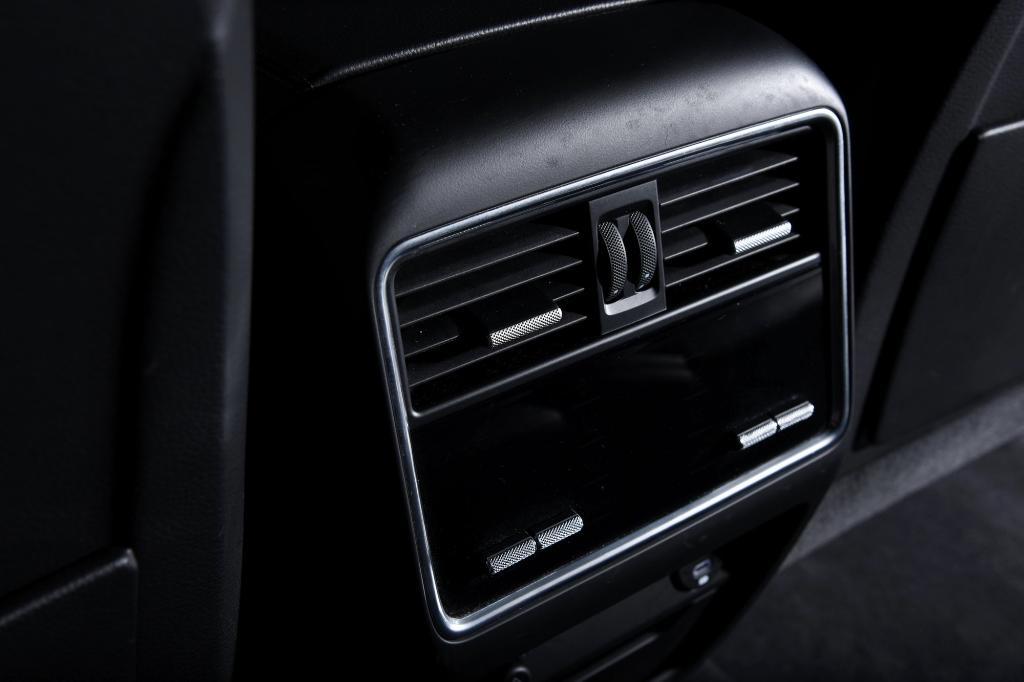 used 2023 Porsche Cayenne car, priced at $68,995