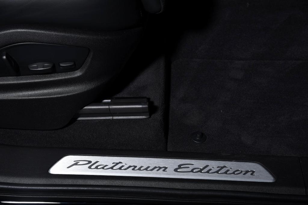 used 2023 Porsche Cayenne car, priced at $68,995