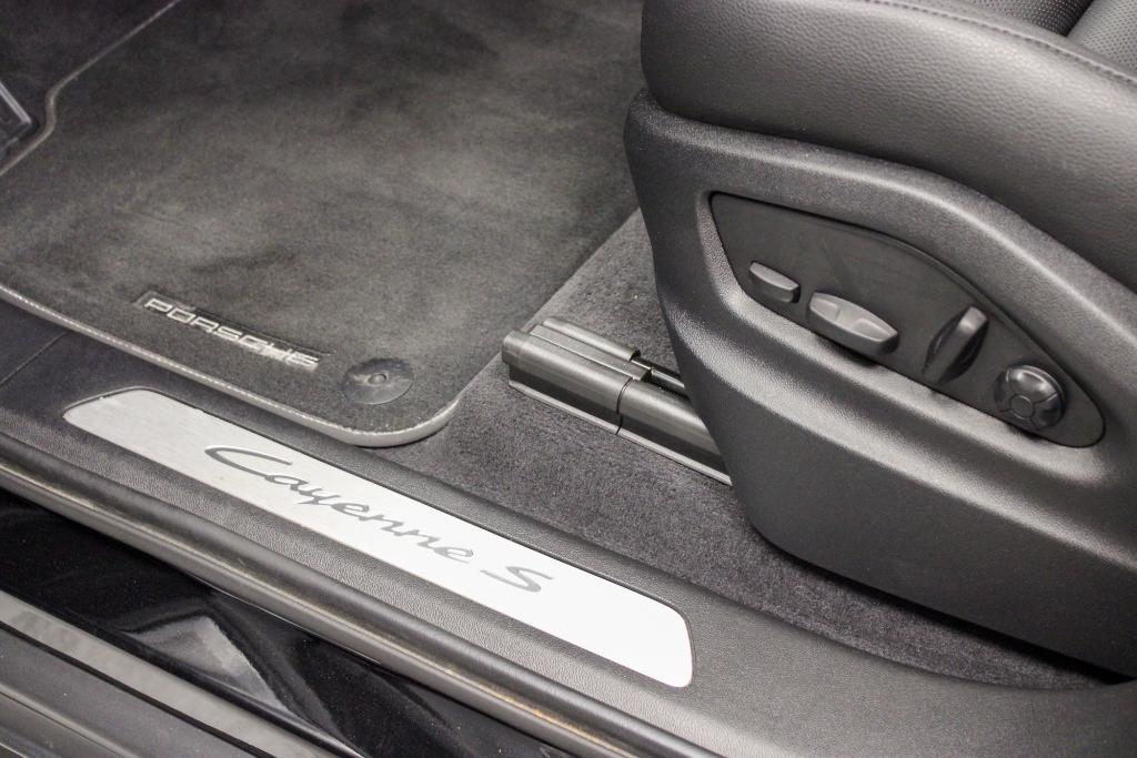 used 2024 Porsche Cayenne car, priced at $99,995