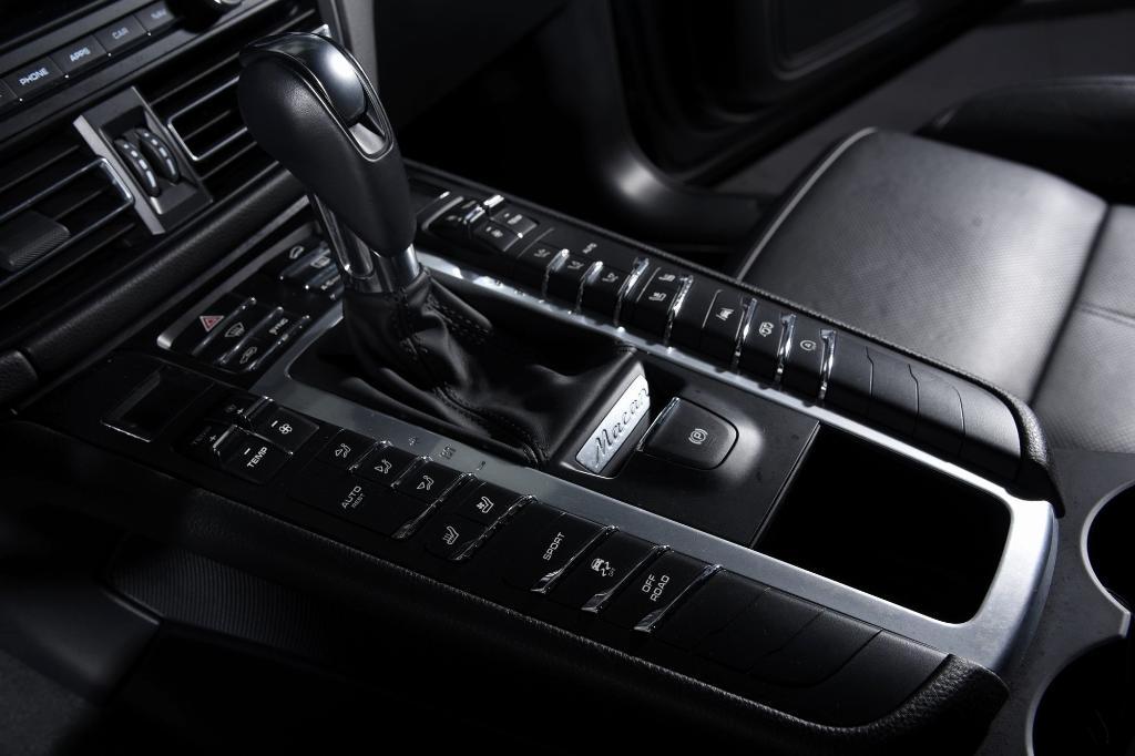 used 2020 Porsche Macan car, priced at $39,995