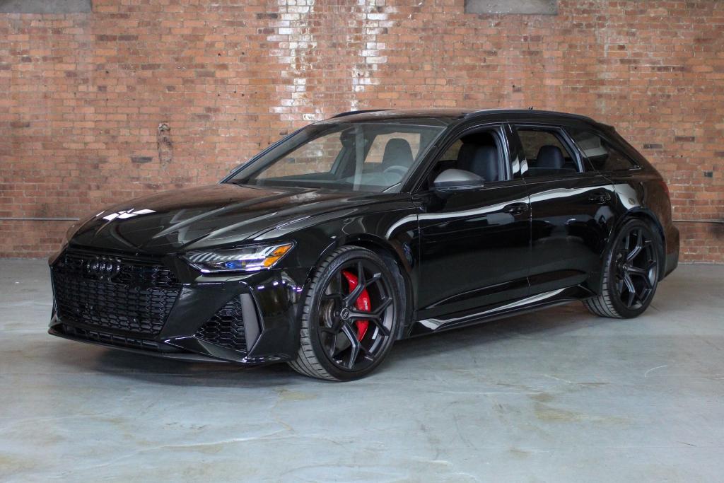 used 2024 Audi RS 6 Avant car, priced at $139,995