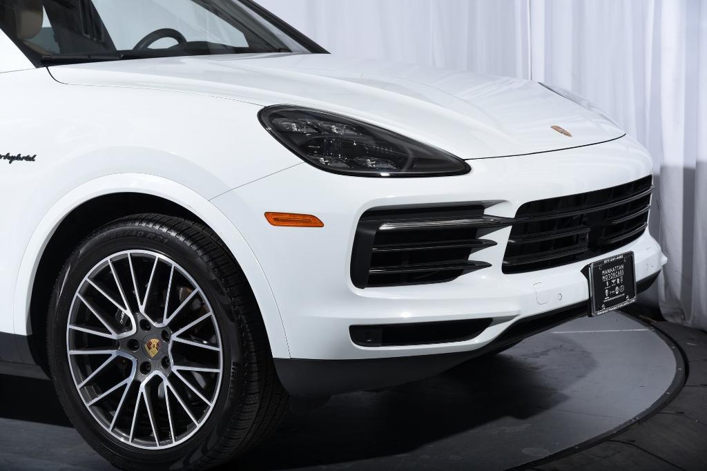 used 2021 Porsche Cayenne E-Hybrid car, priced at $74,995