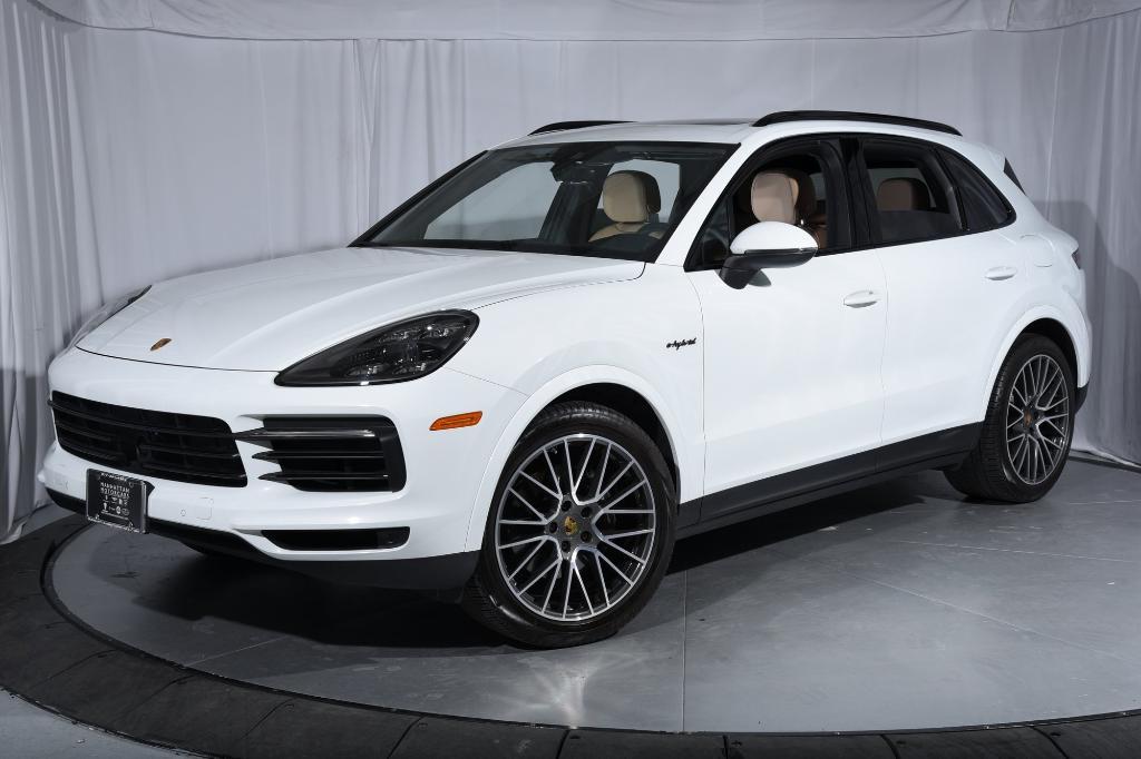used 2021 Porsche Cayenne E-Hybrid car, priced at $74,995
