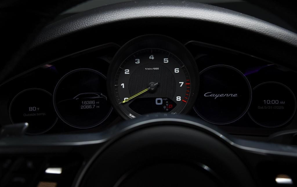 used 2021 Porsche Cayenne E-Hybrid car, priced at $74,995