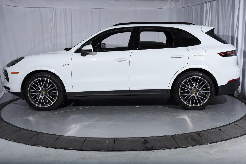 used 2021 Porsche Cayenne E-Hybrid car, priced at $74,995