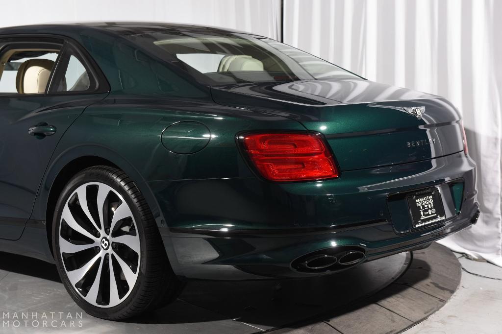 used 2022 Bentley Flying Spur Hybrid car, priced at $179,995