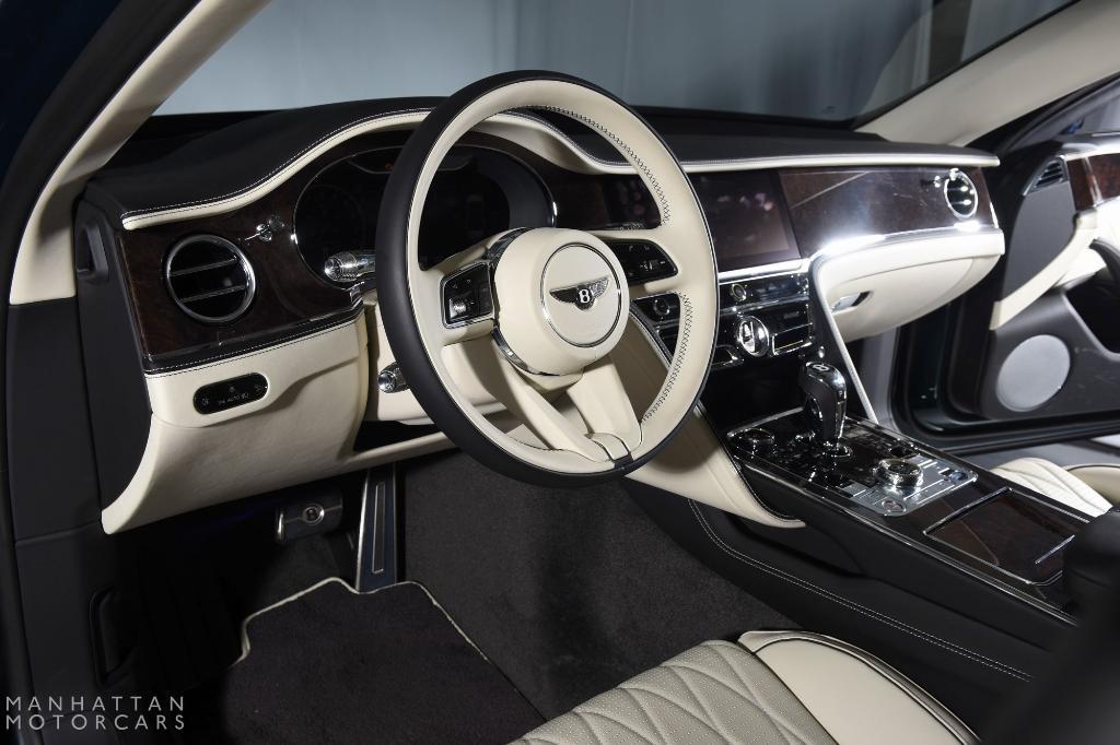 used 2022 Bentley Flying Spur Hybrid car, priced at $179,995