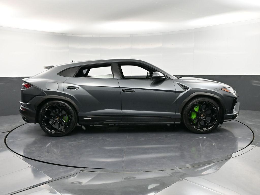 used 2024 Lamborghini Urus car, priced at $299,995