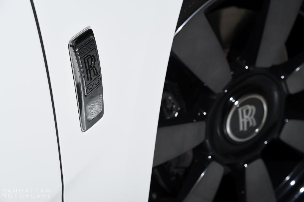 used 2022 Rolls-Royce Cullinan car, priced at $299,995