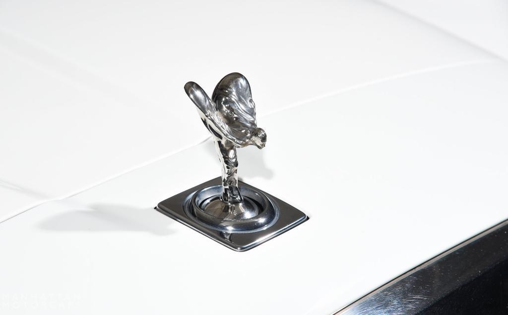 used 2022 Rolls-Royce Cullinan car, priced at $299,995