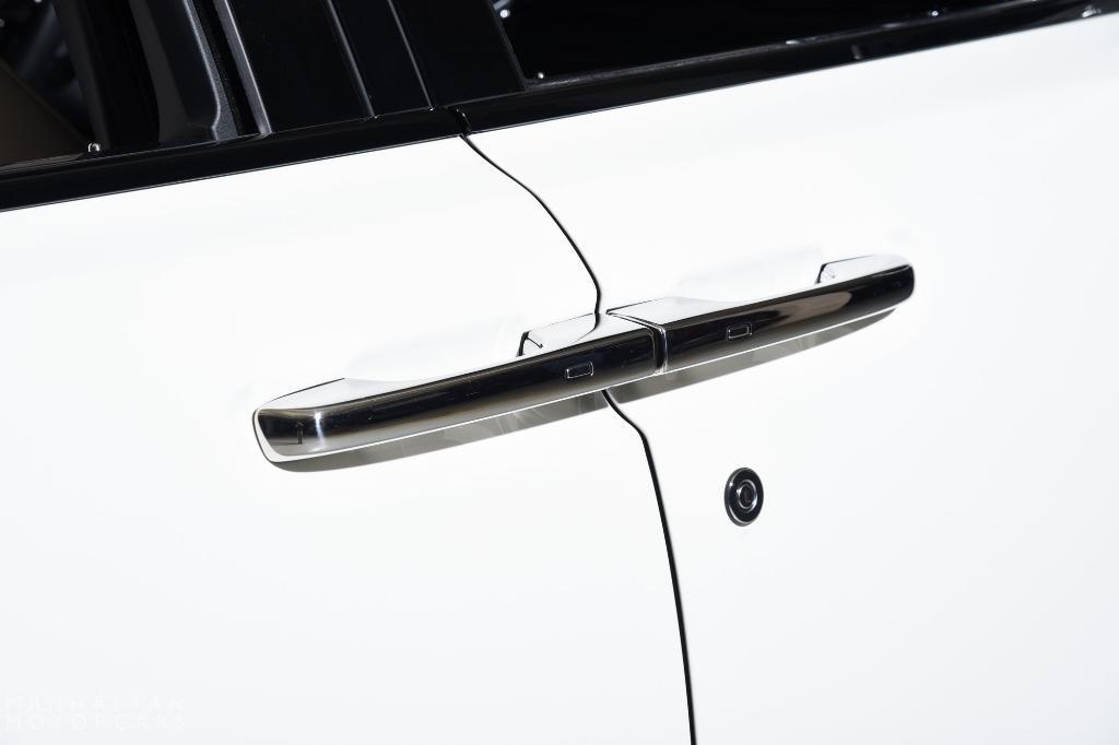 used 2022 Rolls-Royce Cullinan car, priced at $299,995