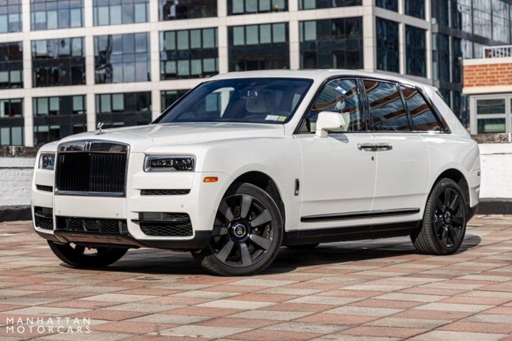 used 2022 Rolls-Royce Cullinan car, priced at $339,995