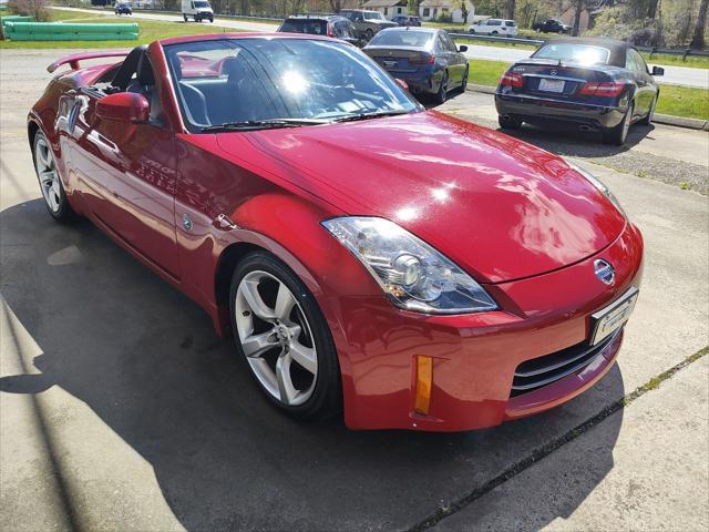 used 2007 Nissan 350Z car, priced at $26,500