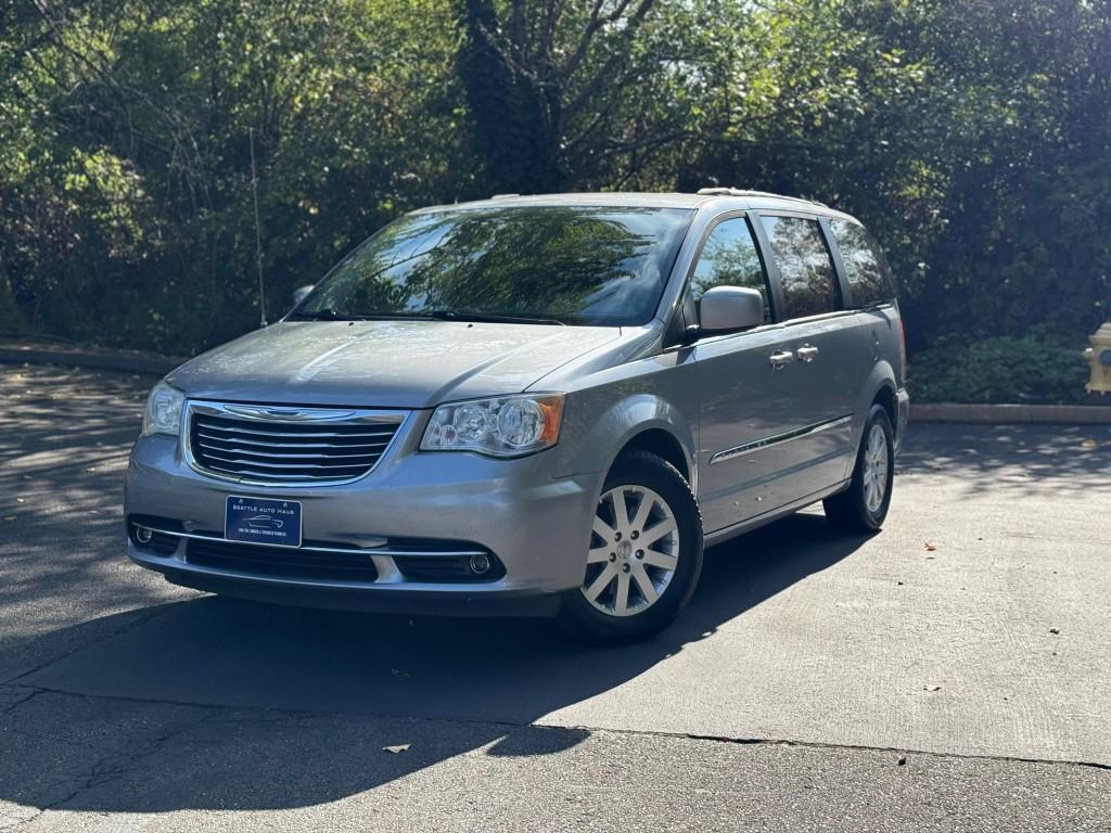 used 2014 Chrysler Town & Country car, priced at $8,999