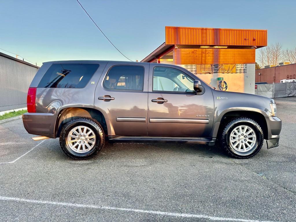 used 2010 Chevrolet Tahoe Hybrid car, priced at $12,499