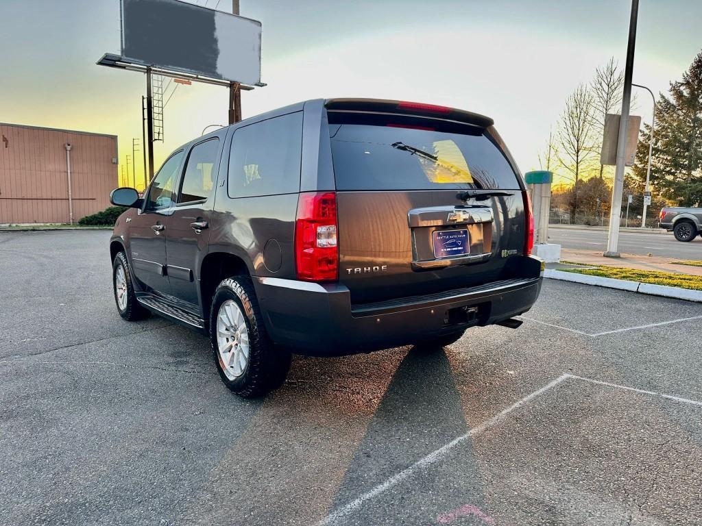 used 2010 Chevrolet Tahoe Hybrid car, priced at $12,499