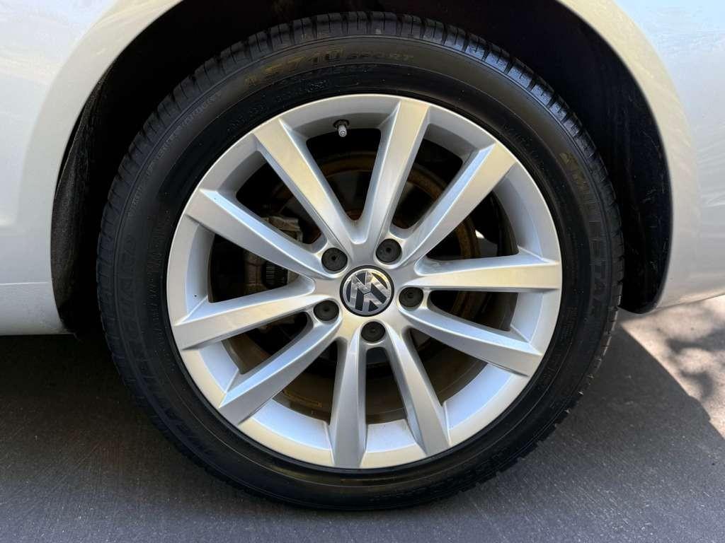 used 2012 Volkswagen Eos car, priced at $10,791