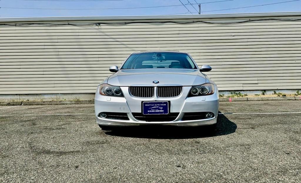 used 2006 BMW 330 car, priced at $6,691