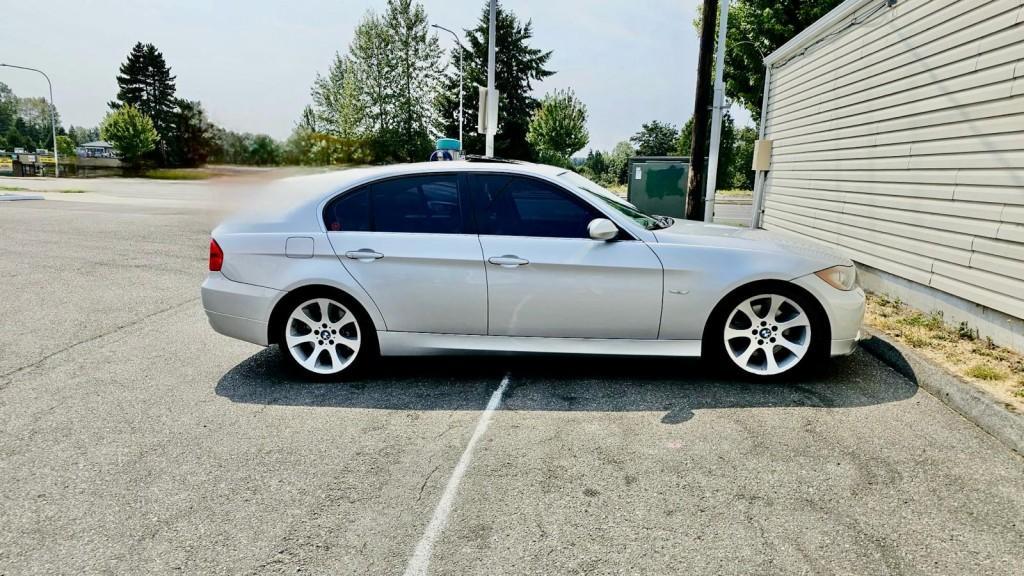 used 2006 BMW 330 car, priced at $6,691