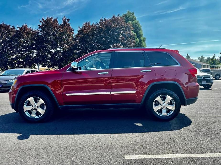 used 2011 Jeep Grand Cherokee car, priced at $11,641