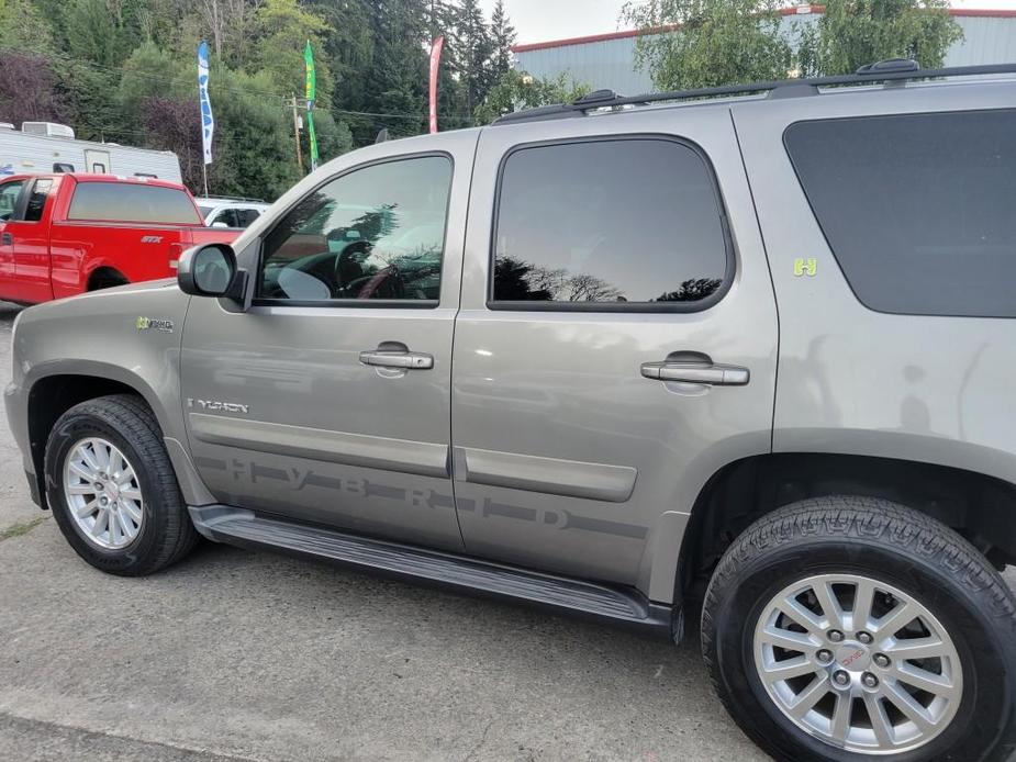 used 2008 GMC Yukon Hybrid car, priced at $14,399