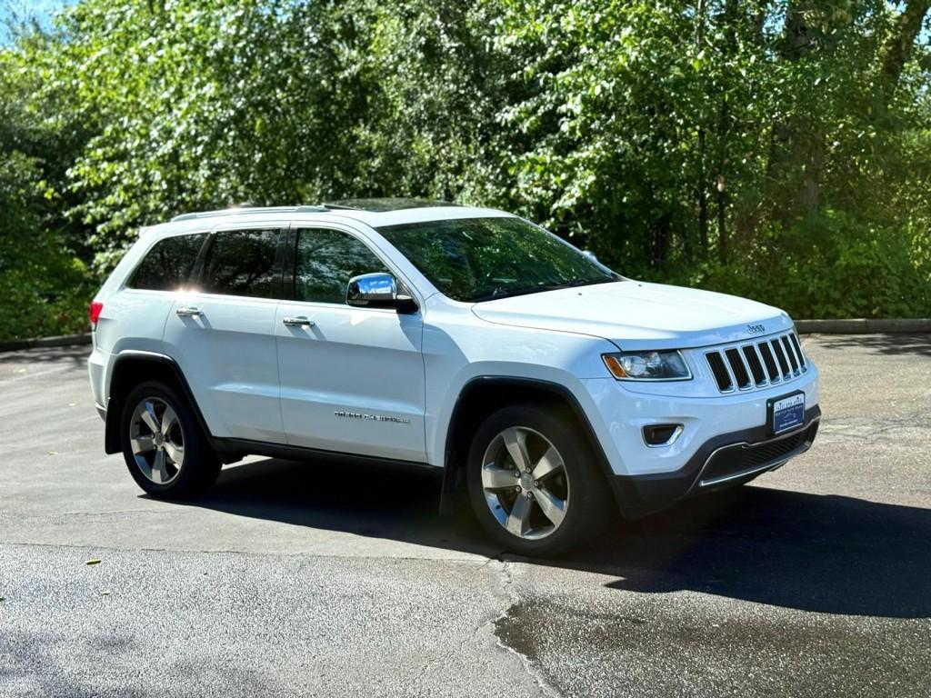 used 2014 Jeep Grand Cherokee car, priced at $9,979