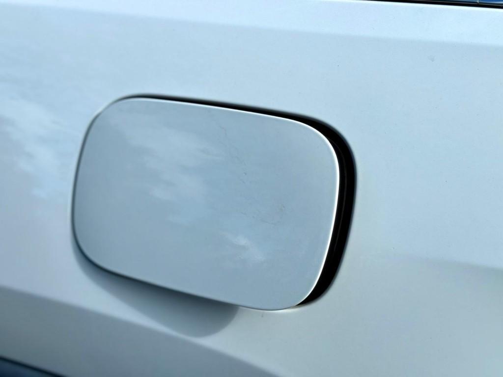used 2014 Jeep Grand Cherokee car, priced at $9,979