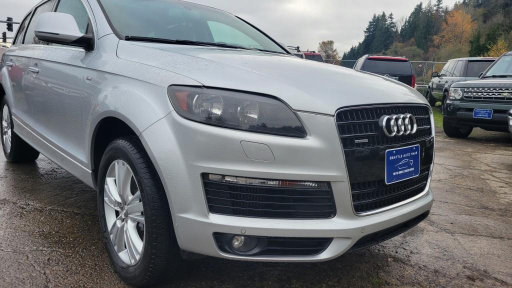 used 2009 Audi Q7 car, priced at $9,999