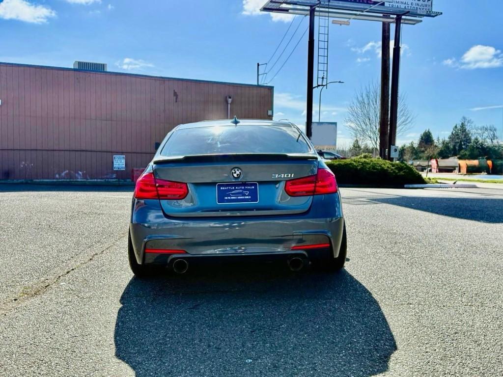 used 2018 BMW 340 car, priced at $23,991