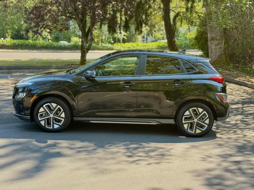 used 2022 Hyundai Kona EV car, priced at $21,091