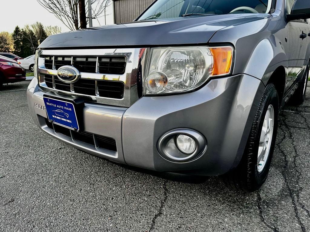 used 2008 Ford Escape car, priced at $6,991