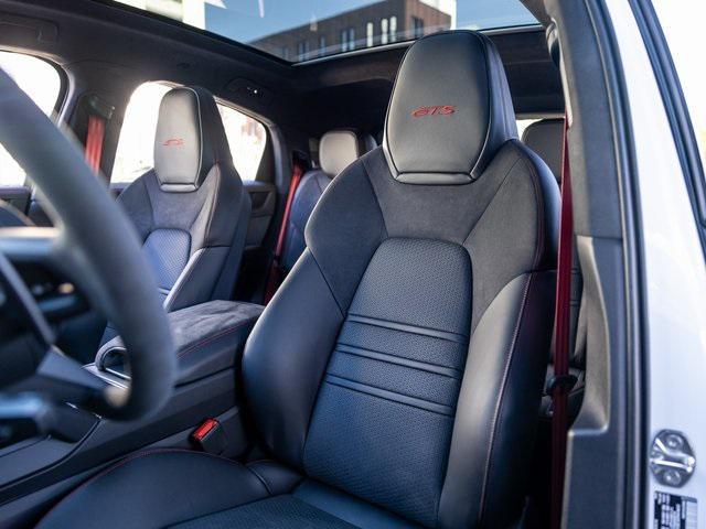 new 2025 Porsche Cayenne car, priced at $151,675