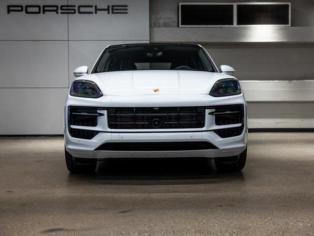 new 2025 Porsche Cayenne car, priced at $151,675