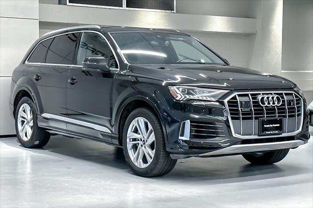 used 2023 Audi Q7 car, priced at $49,500