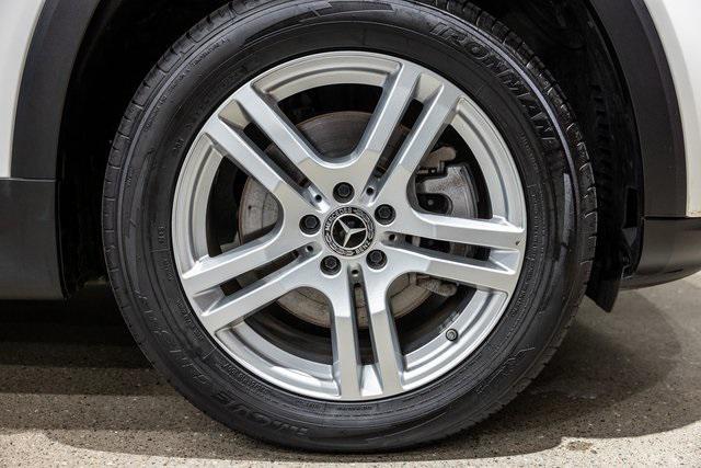 used 2022 Mercedes-Benz GLB 250 car, priced at $27,987
