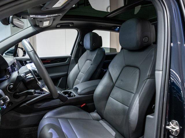 used 2022 Porsche Cayenne E-Hybrid car, priced at $70,899